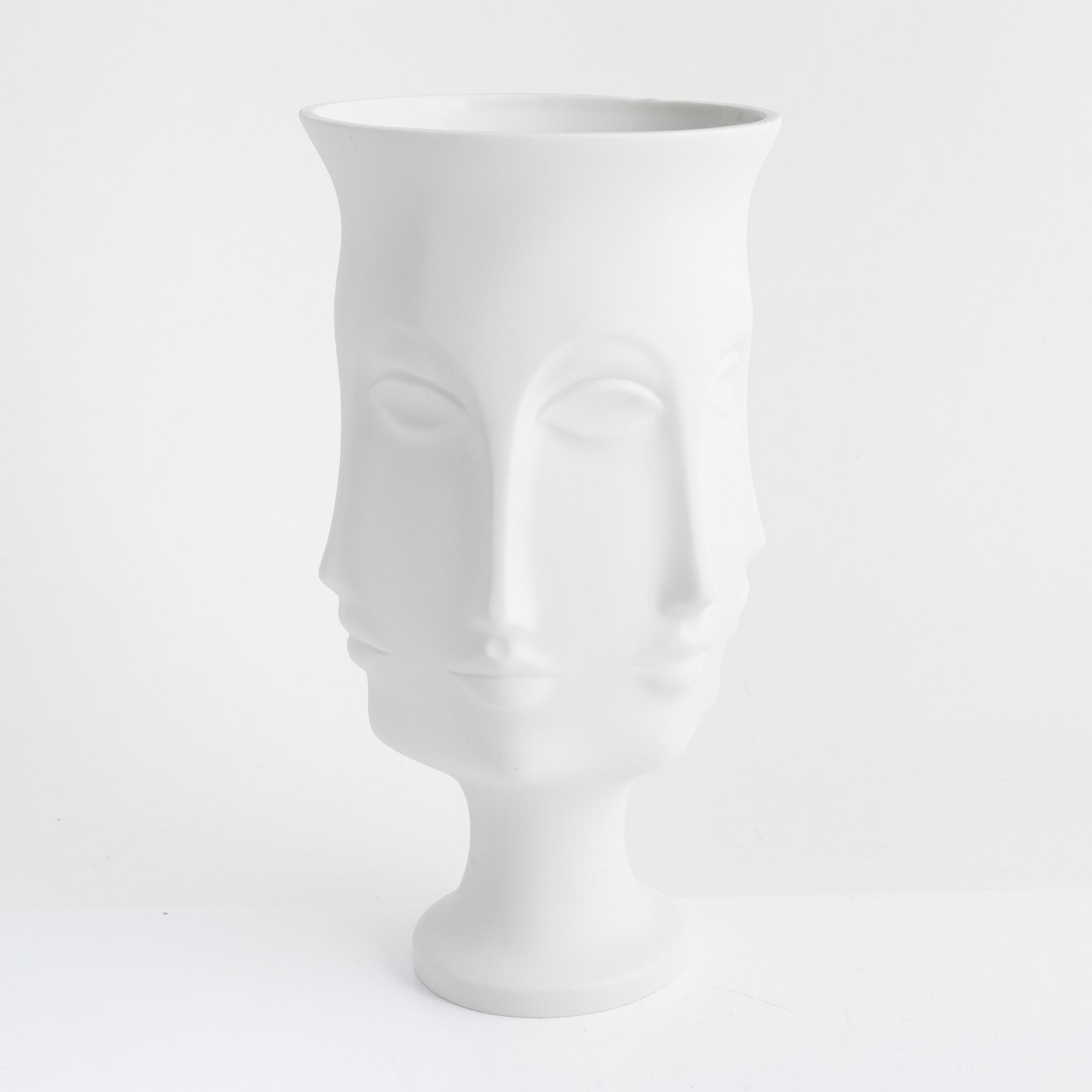 Vas, " Muse Dora Maar", Jonatan Adler.