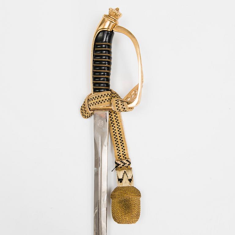 OFFICER SWORD, infantry, M1922, Finland latter half of the 20th century.