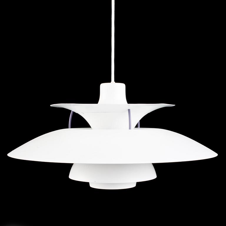 TAKARMATUR, PH-5 lampa. Poul Henningsen för Louis Poulsen. Diameter: 54 cm.