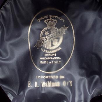 HATTAR, 3 st. BORSALINO och ASCOT.