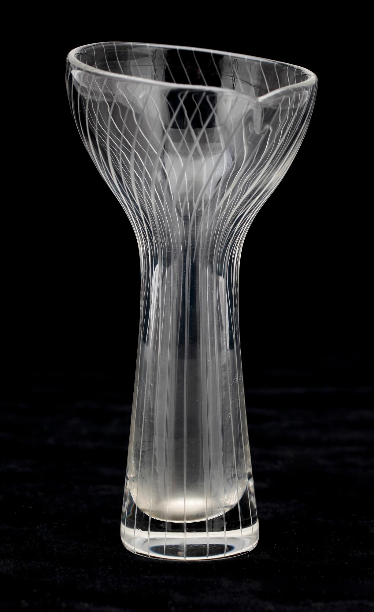 VAS. Glas. Tapio Wirkkala, Iittala, Finland, signerad o daterad, 1958.