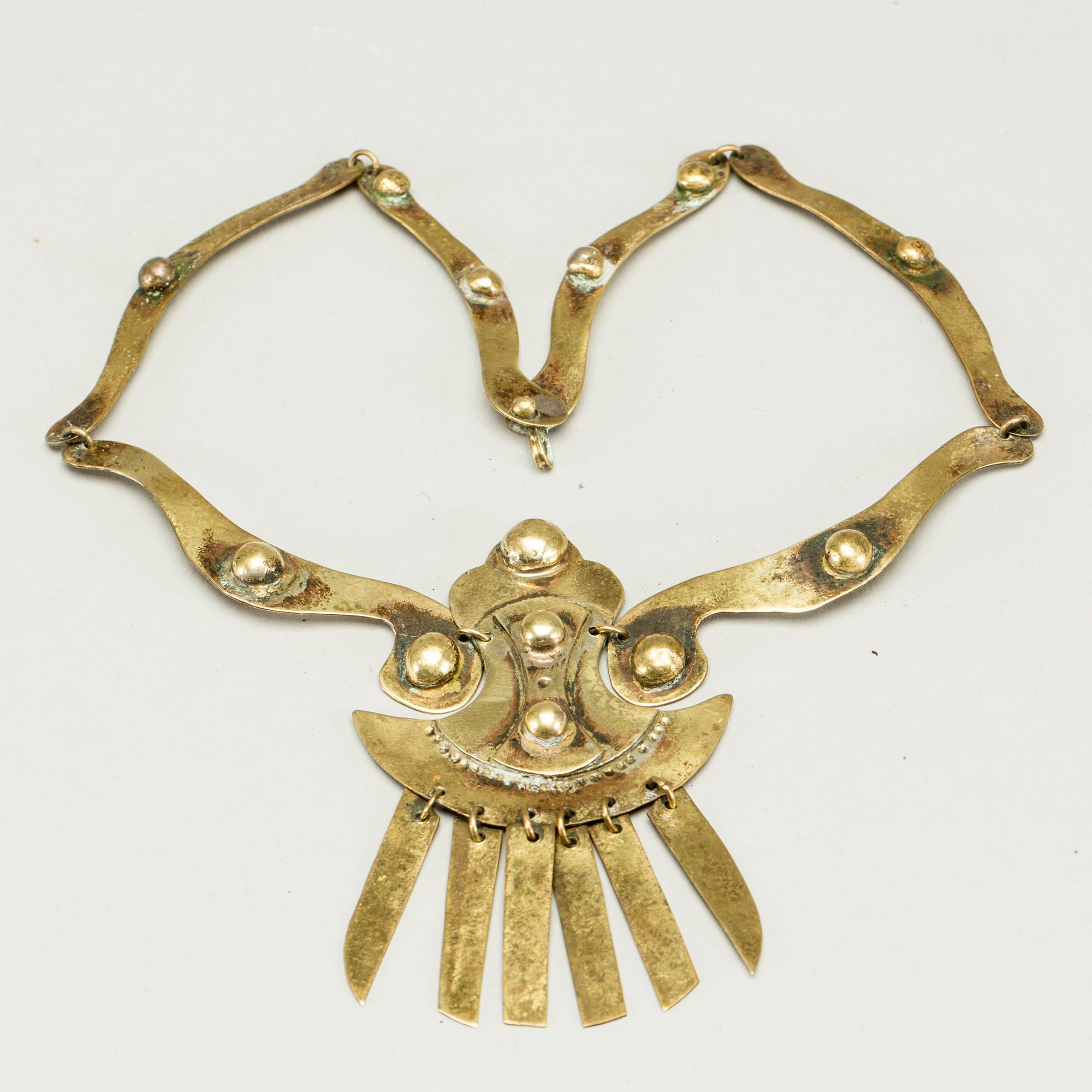 HALSSMYCKE, mässing, stämplat ST (Seppo Tamminen) Hand made Finland. 1960-tal.