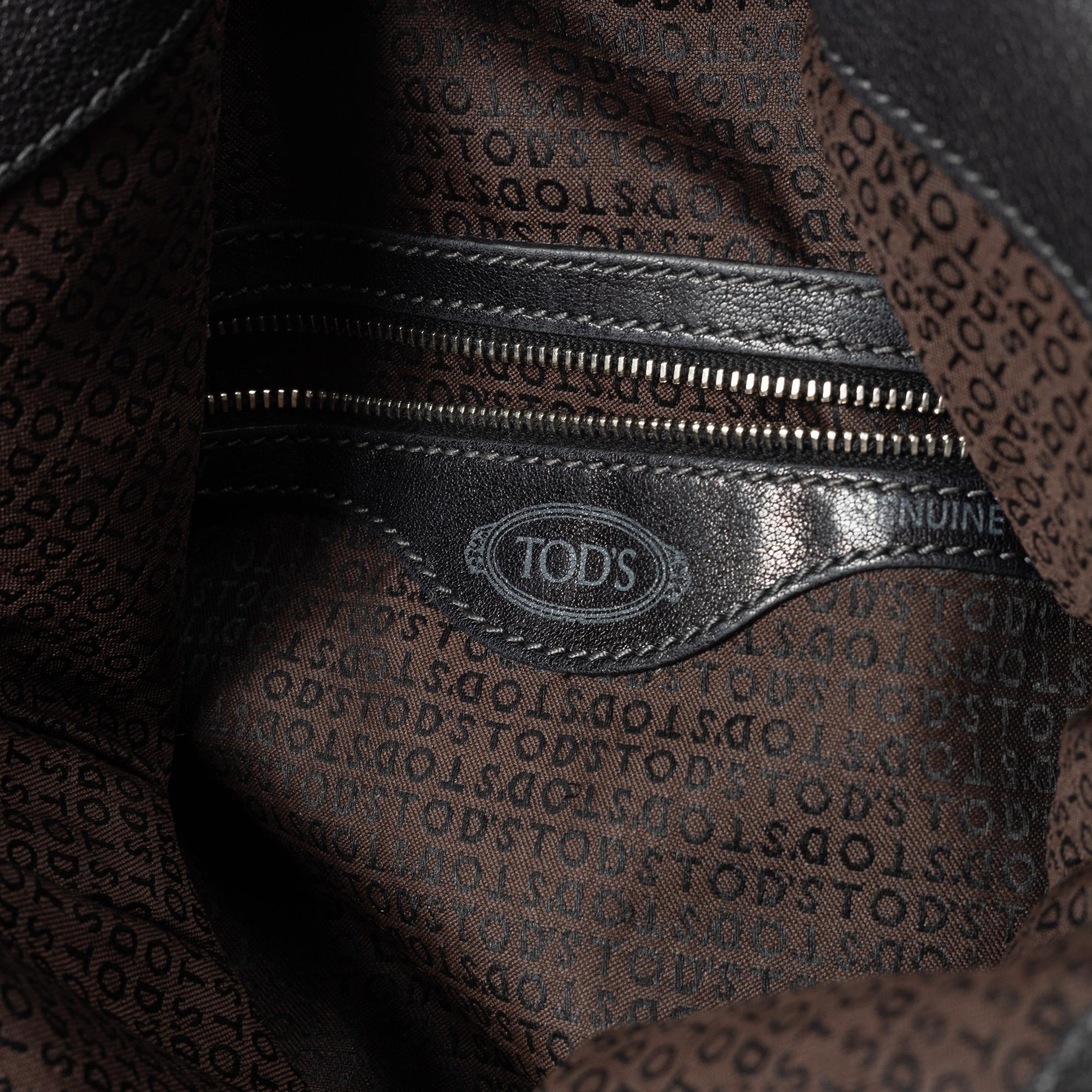 Tod's bag.