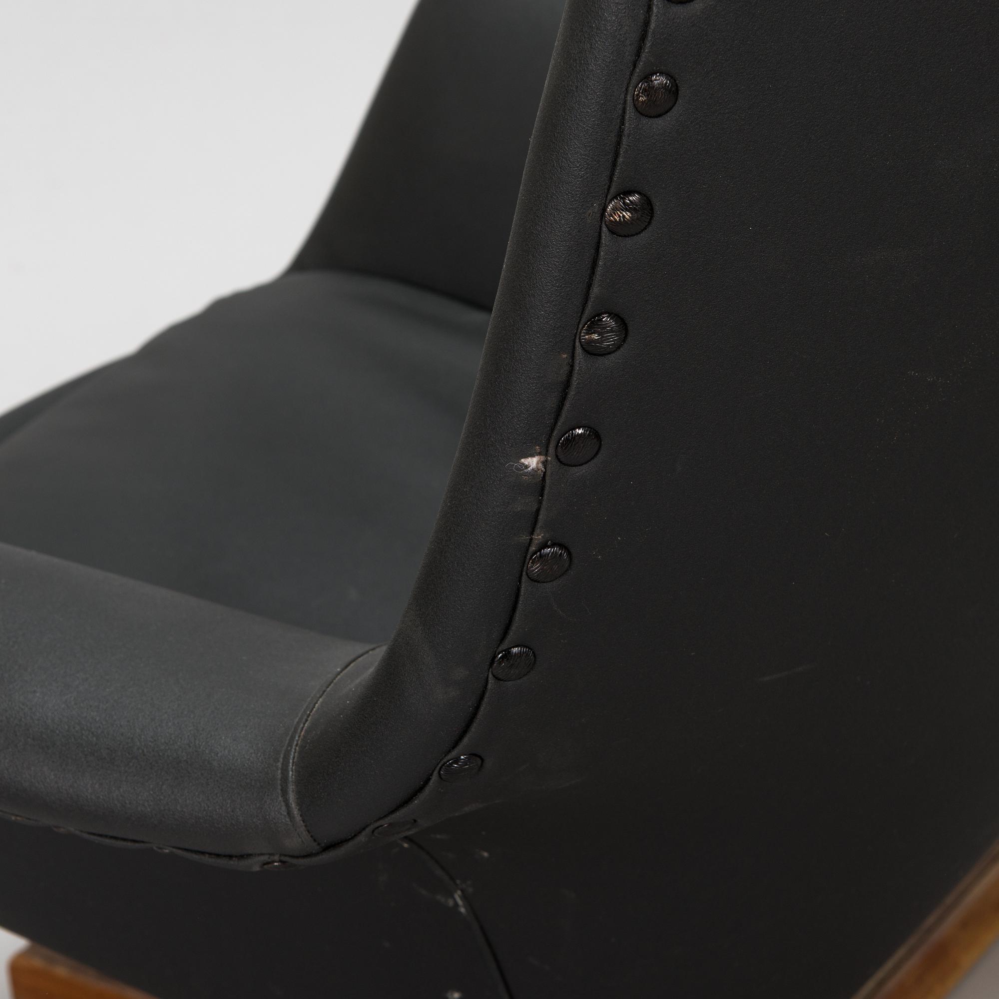 Carl Gustaf Hiort af Ornäs, A 1960s 'Caravelle' armchair for Puunveisto Oy - Wood work Ltd.