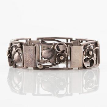 Bracelet, sterling silver, Denmark.