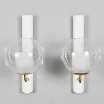 ALVAR AALTO, A PAIR OF WALL LIGHTS. For Paimio Sanatorium. Taito Oy, 1932.