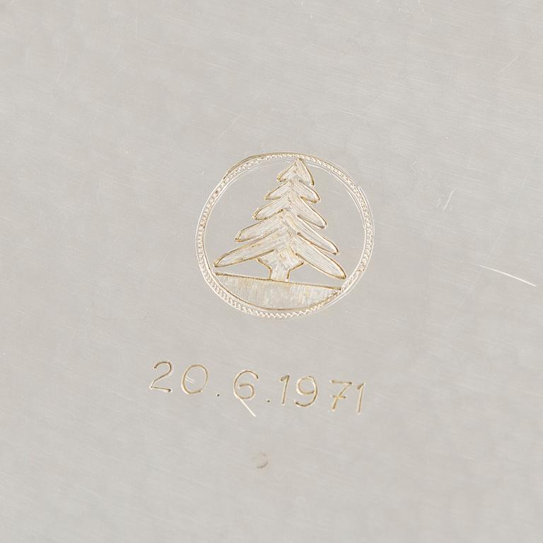 Tapio Wirkkala, malja, sterlinghopeaa, Kultakeskus, Hämeenlinna 1970.