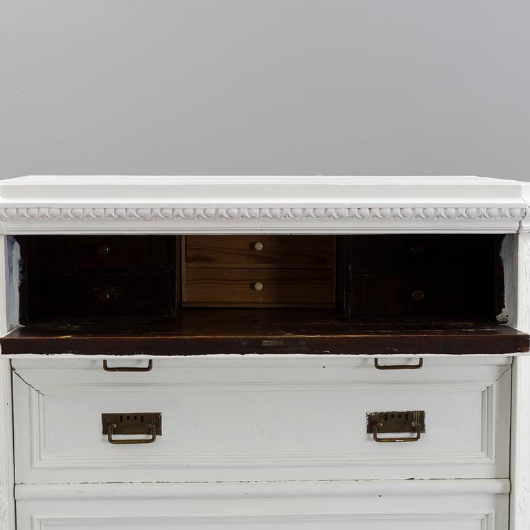 A painted chest of drawers, late 19th Century.