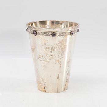Tage Göthlin, cup with amethysts, silver, Tesi, Gothenburg, 1958.