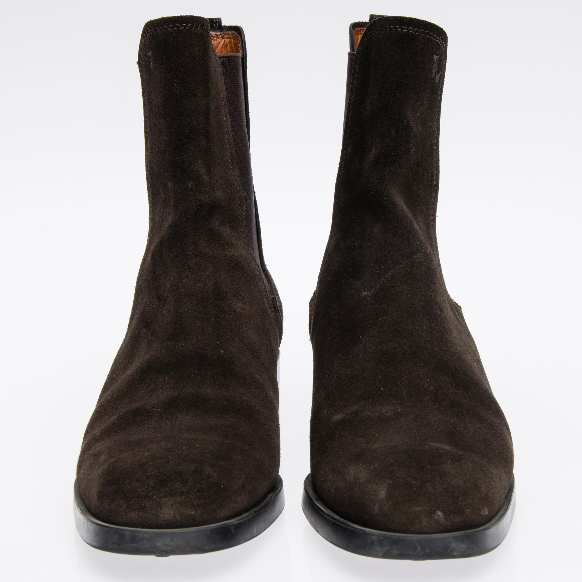 SKOR, Tod's.