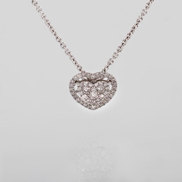 HÄNGE, 18k vitguld med briljantslipade diamanter, 0.60 ct. Vikt 5 g.
