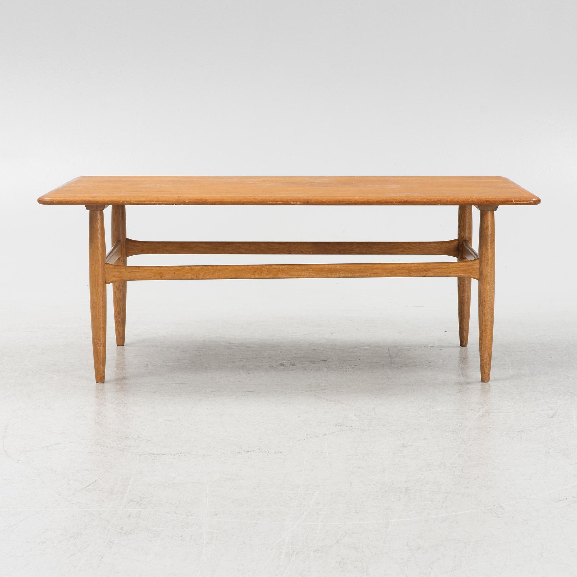 Coffee table, mid-20th century.