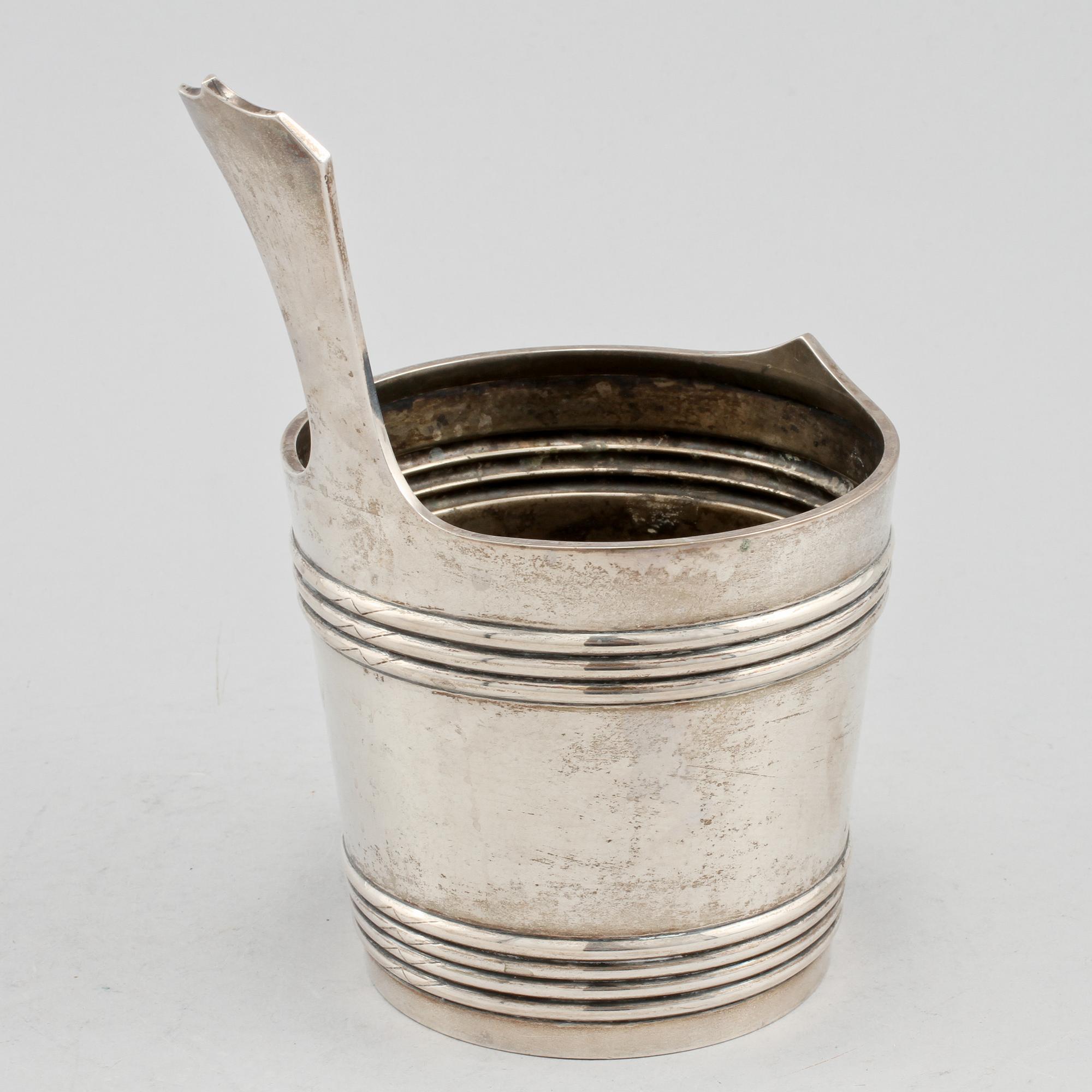 YTTERFODER, silver, Finland, 1927, vikt 524 g.