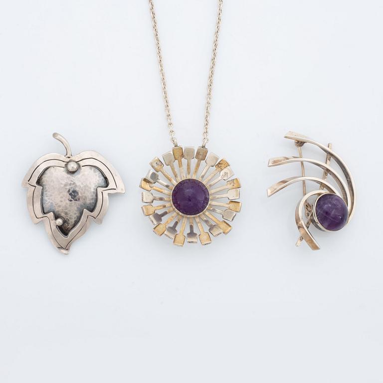 Victor Janson, two brooches  and necklace, silver, with amethyst.
