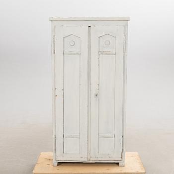 Cabinet, 20th century.
