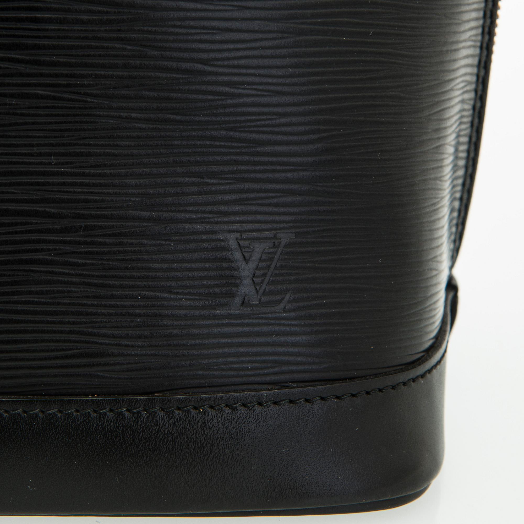 Louis Vuitton, laukku, "Alma Epi" 1997.