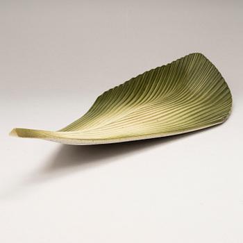 INKERI LEIVO, A ceramic "Gardena" leaf platter, Pro Arabia Art, Finland. Design 2002.