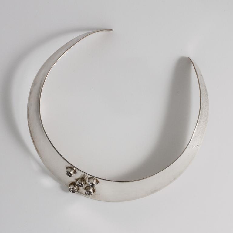 STIGBERT, Atelje Waldemar Jonsson, Skara, 1975, a rock crystal necklace.,