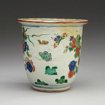 YTTERFODER, porslin. Qing dynastin, Kangxi (1662-1722).