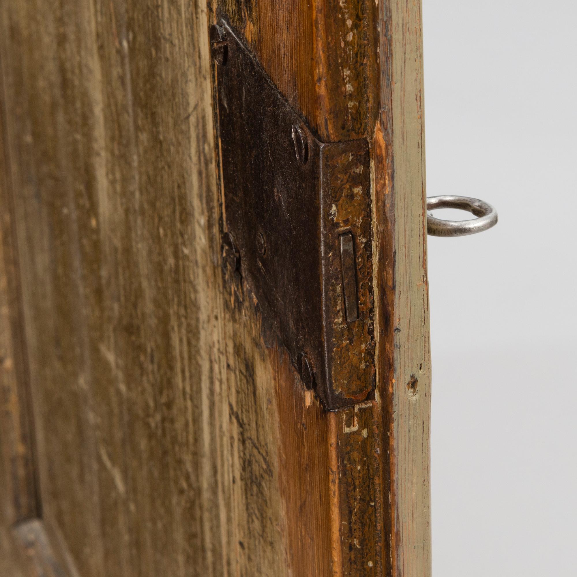 CUPBOARD, first half of the 19th century.