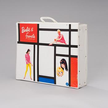 Two dolls, Barbie and Francie, with clothes and in original case, Mattel 1960s.