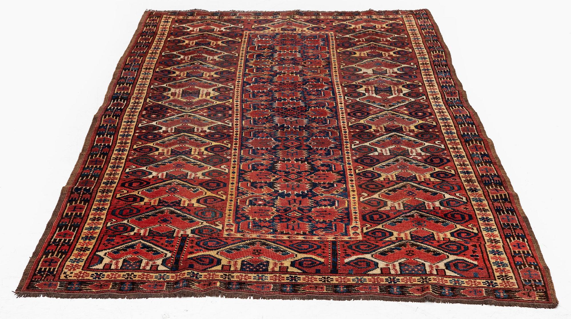 An antique Beshir rug, central Turkmenistan, c. 245 x 135 cm.