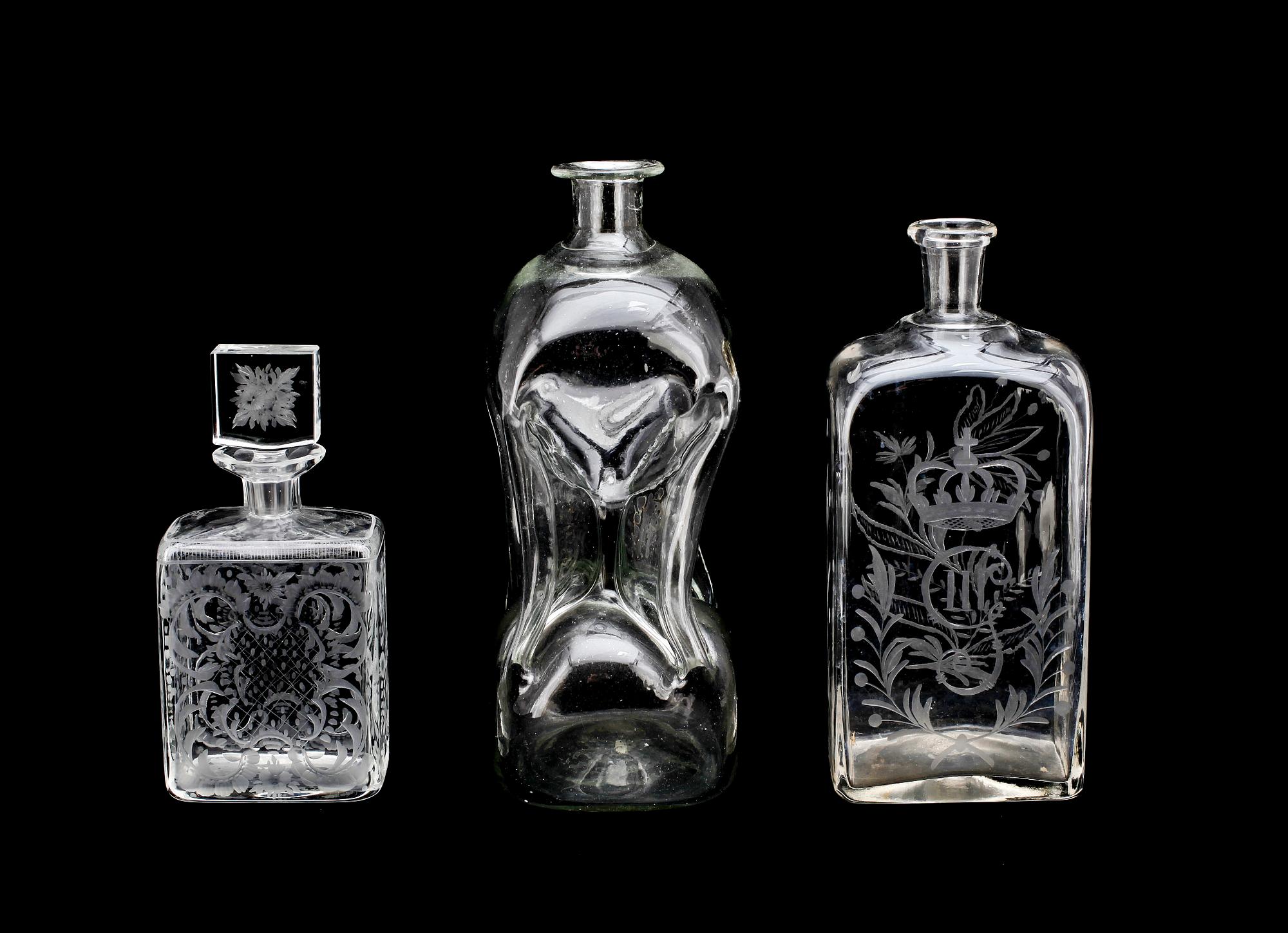 FLASKOR, 3 st, glas, 1800/1900-tal.