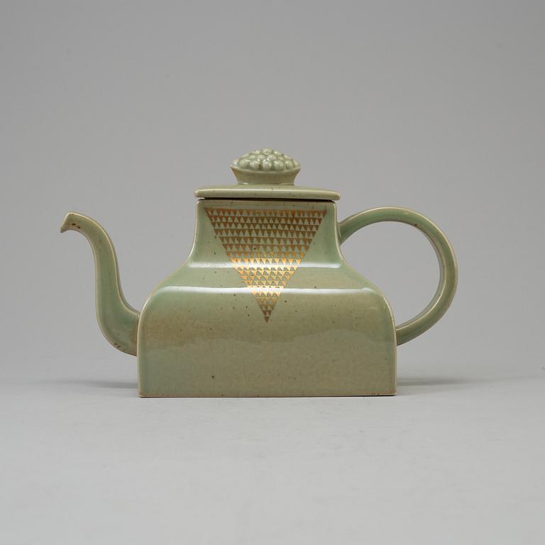 a "Kinesen" tea-pot by Signed Persson-Melin for Rörstrand.