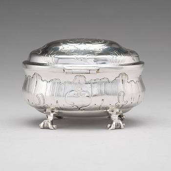 A German 18th century silver Rococo sugar-casket, mark of Johann Gottfried Hildebrandt, Berlin ca 1740-60 (1743-1778).