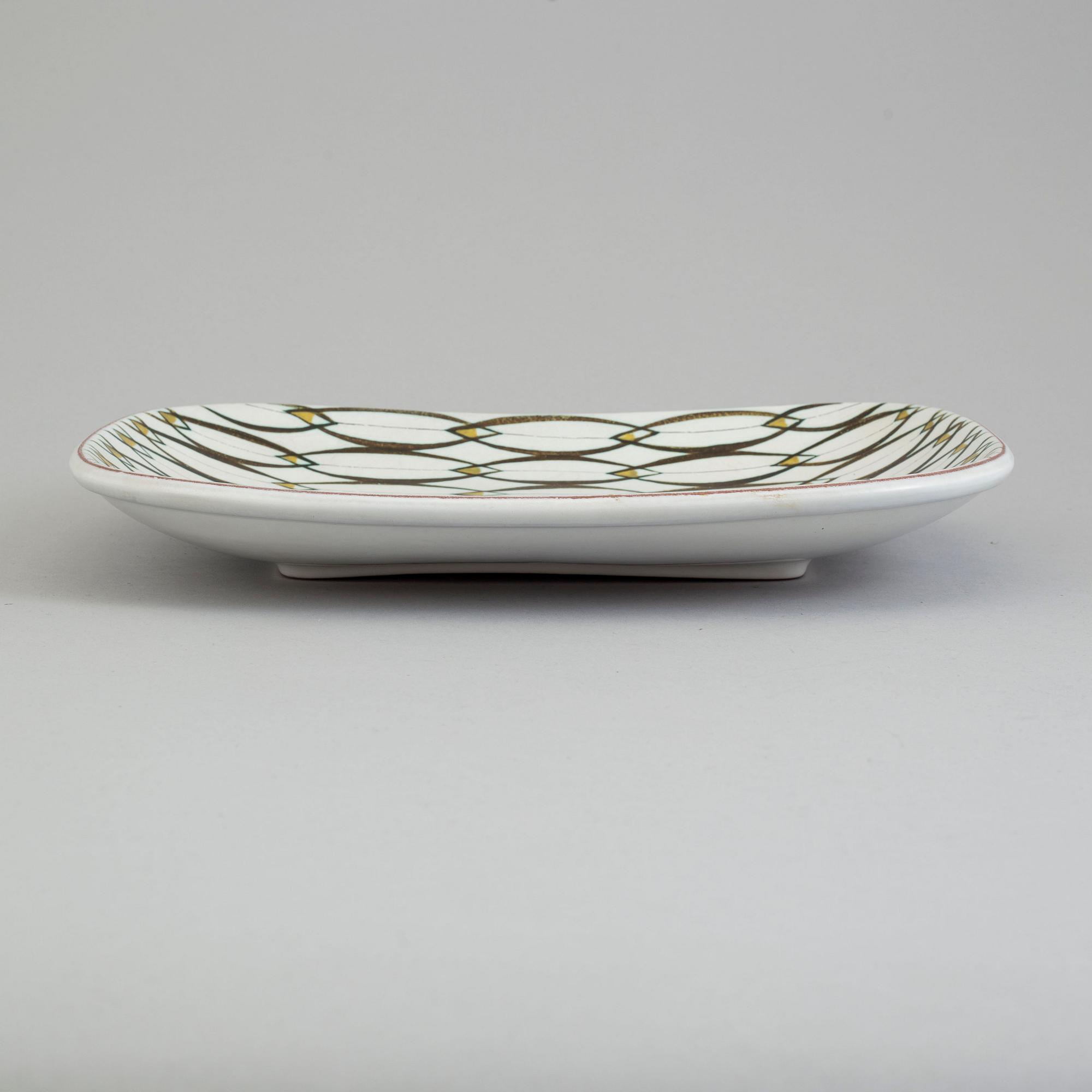 A second half of the 20th century earthenware dish by Stig Lindberg for Gustavsberg.