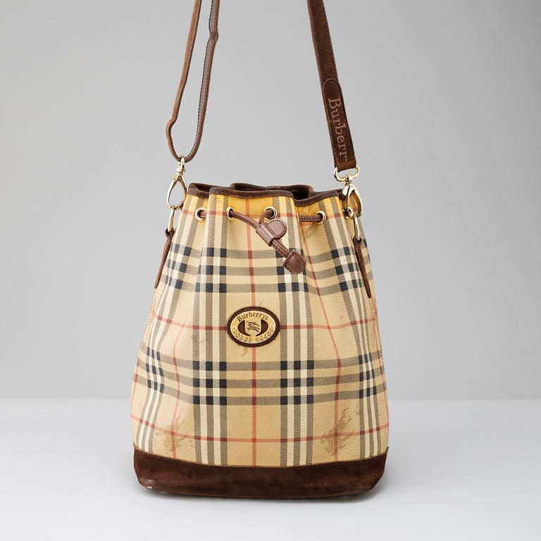 A Burberry handbag, 80's.