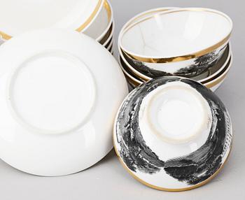 KOPPAR MED FAT, 17 st, porslin, empire, 1800-talets första hälft.