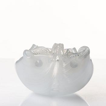 Tyra Lundgren, a leaf-shaped iridescent zanfirici bowl, Venini, Murano, Italy post 1938.