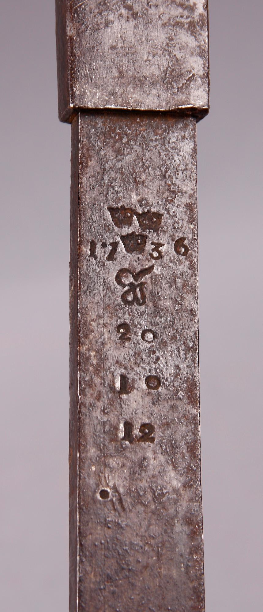 ALNSMÅTT, samt BATONG, 1736 resp 1800/1900-tal.