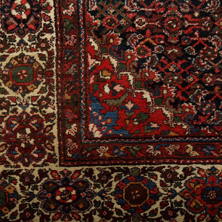 Matta, semiantik/old, Västpersisk,  ca 317 x 165 cm.
