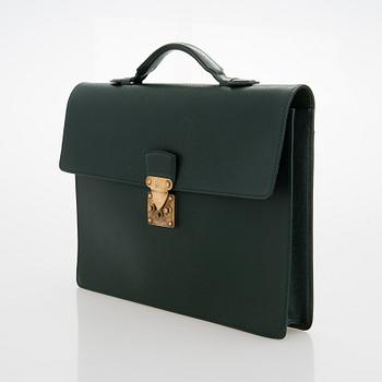 Louis Vuitton, A Taiga leather 'Minuto' Briefcase.