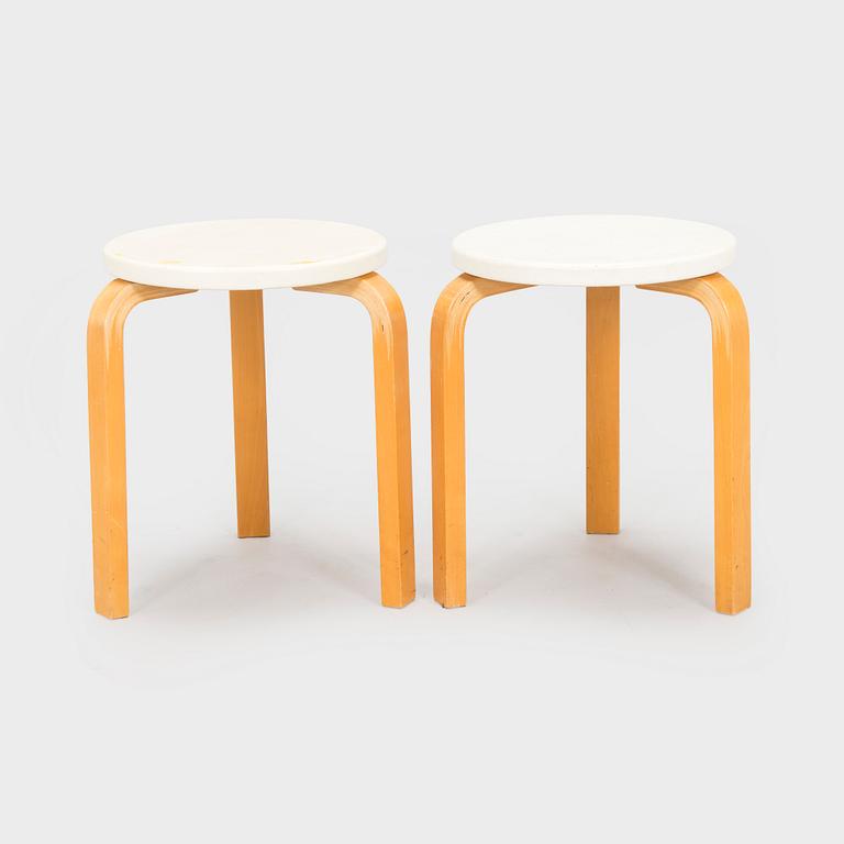 Alvar Aalto, jakkarapari, malli 60, O.Y. Huonekalu- ja Rakennustyötehdas A.B, 1957.