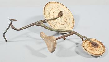 BARNCYKEL, 1900-talets första hälft.