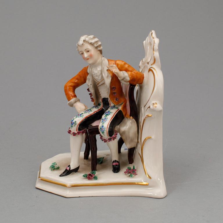 FIGURIN, porslin, Neapelliknande märke, 1900-talets första hälft.