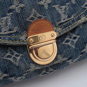 LOUIS VUITTON, a Monogram Denim "Mini Pleaty" handbag.