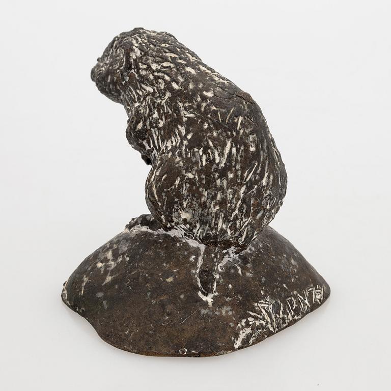 Pirkko Nukari, Liten varelse.