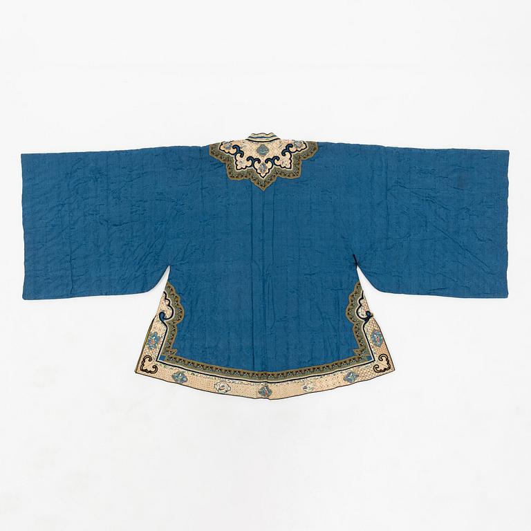 An embroidered and winter padded Chinese silk jacket, Qing dynasty, 19th century.