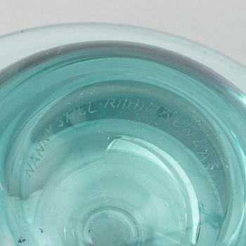 A signed 'Saturn' glass vase by Nanny Still, Riihimäen Lasi Oy, Finland.