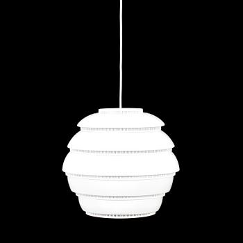 TAKLAMPA, A331 "Bikupa". Målad plåt och mässing, Formgiven 1953, Alvar Aalto, Artek. Etikettmärkt och daterad 2010.