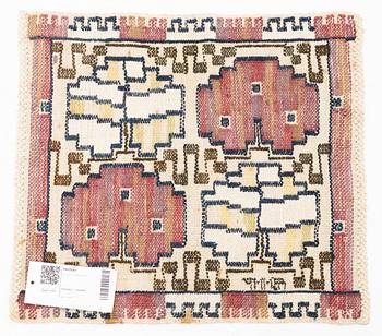 Märta Måås-Fjetterström, a textile, "Grodblad röd", flat weave, ca 42 x 38 cm, signed AB MMF.