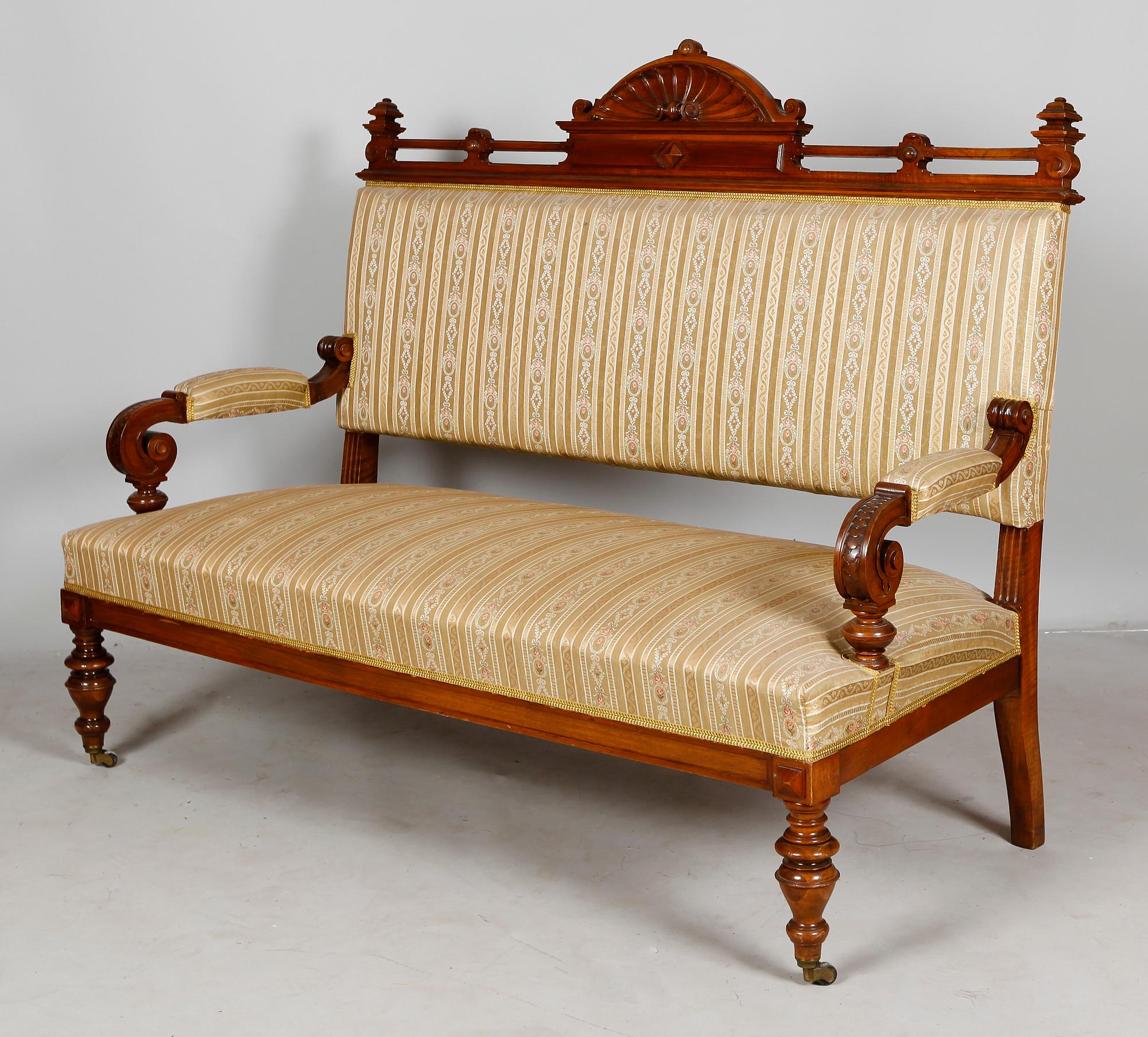 SALONGSMÖBEL, 7 delar, nyrenässans, sent 1800-tal.