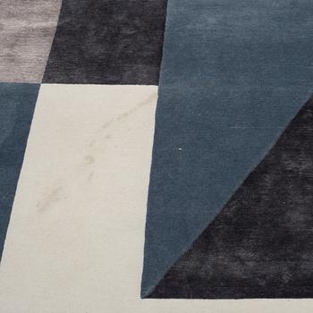 MATTO, "Trisquare, Blue", Indien, ca 298 x 200,5 cm, Linie Design, Hanne Kortegaard.