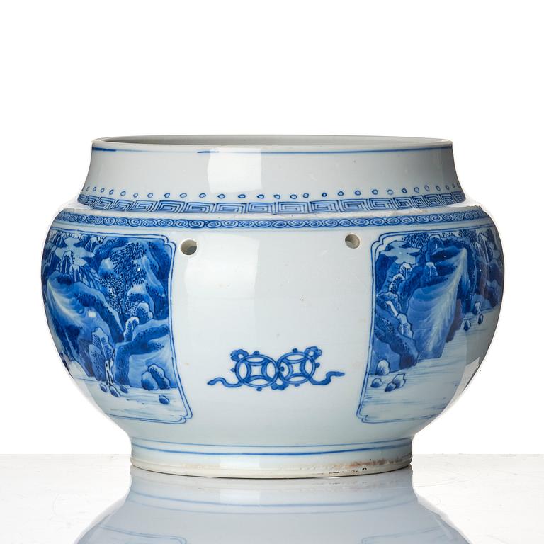 A blue and white pot, Qing dynasty, Kangxi (1662-1722) with mark and of the period.