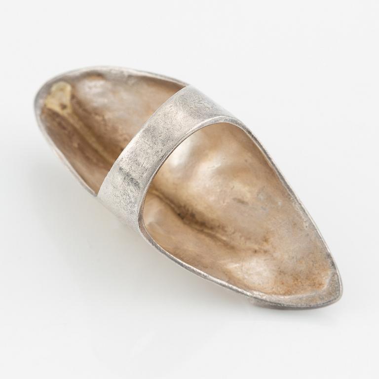 Björn Weckström, ring, "Gondas mask", silver. Lapponia.