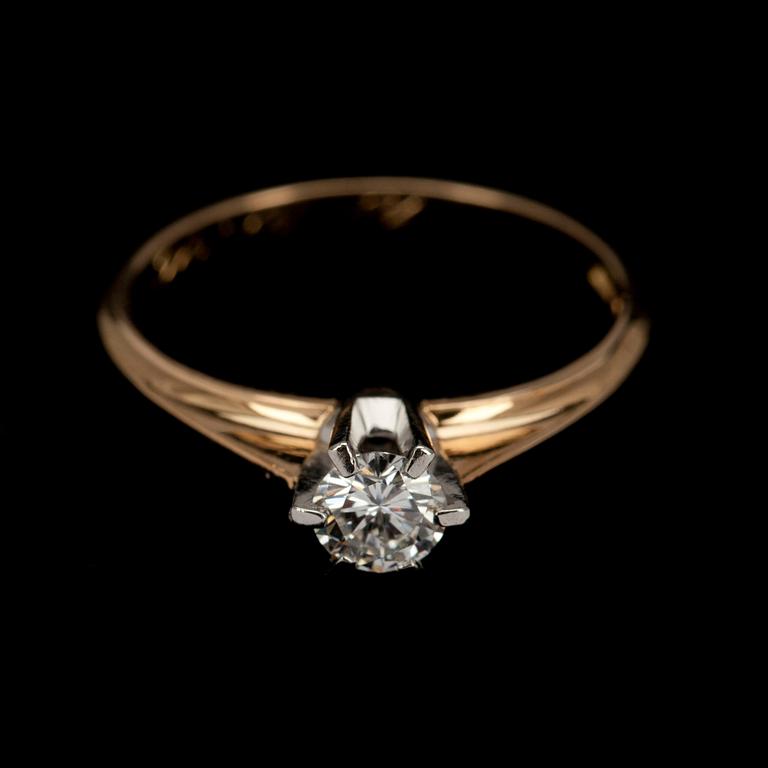 RING, guld 18K, briljantslipad diamant 0,35 ct. N. Westerback, 1970-tal. Vikt 2,9 g.